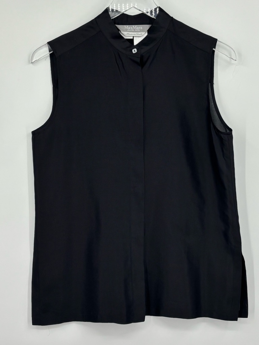 Max Mara Silk Top Sleeveless Button Down